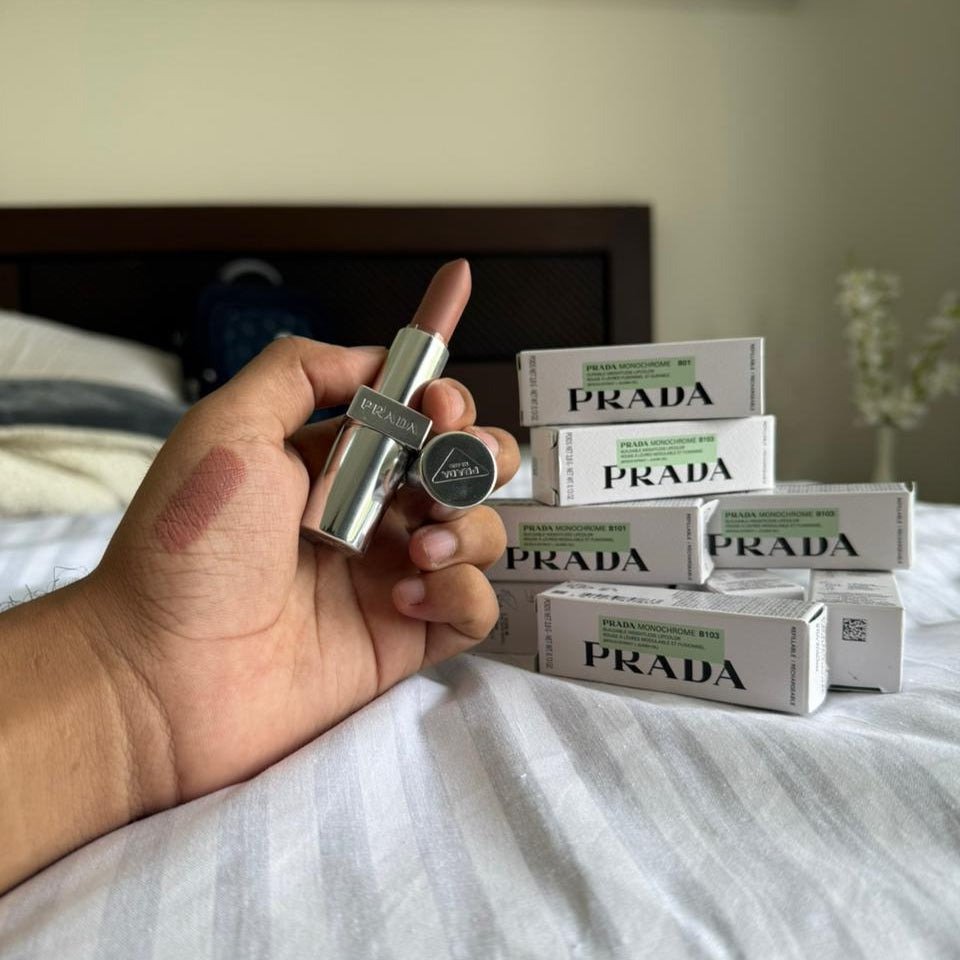 PRADA HYPER MATE LIPSTICK