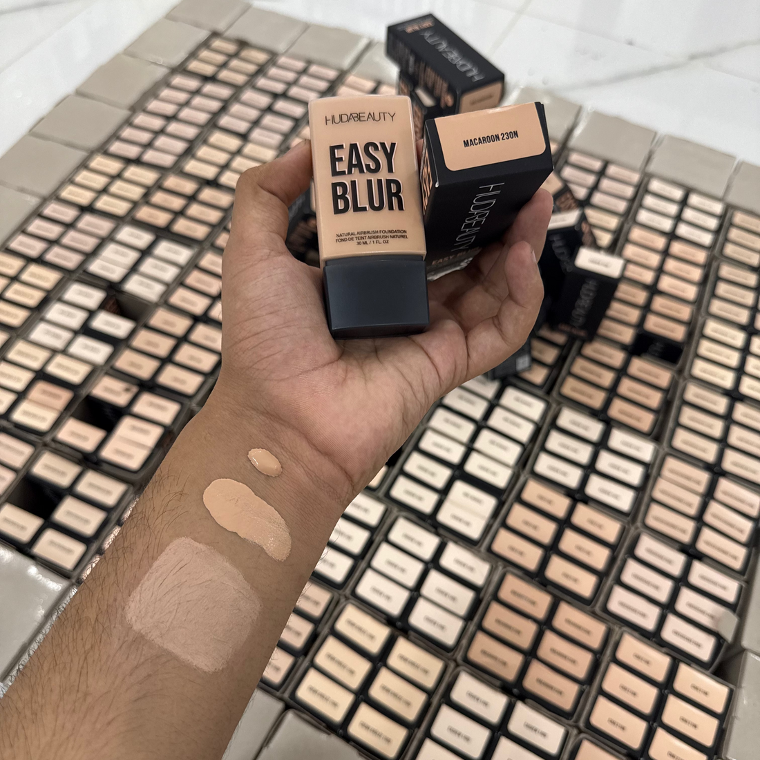 Huda Beauty Easy Blur Natural Airbrush Foundation with Niacinamide