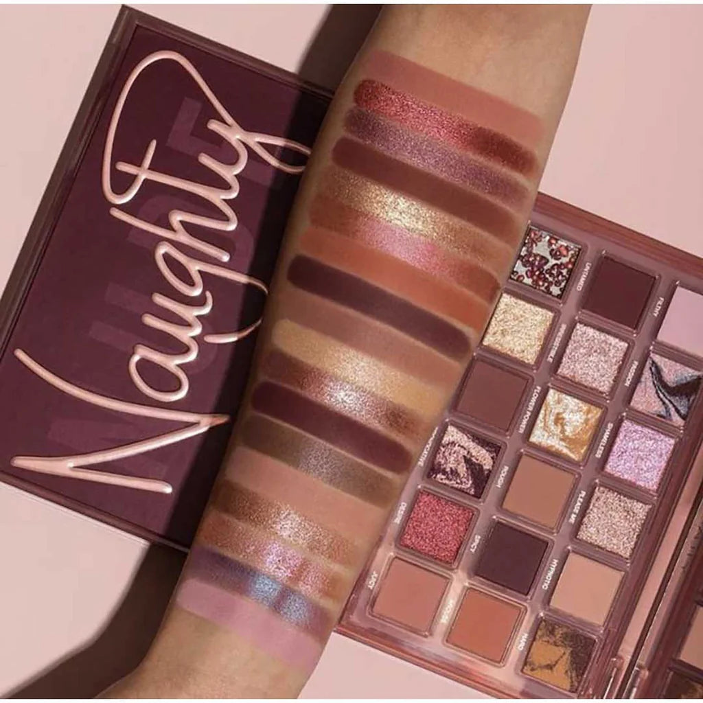 HUDA BEAUTY – Naughty Nude Eyeshadow Palette