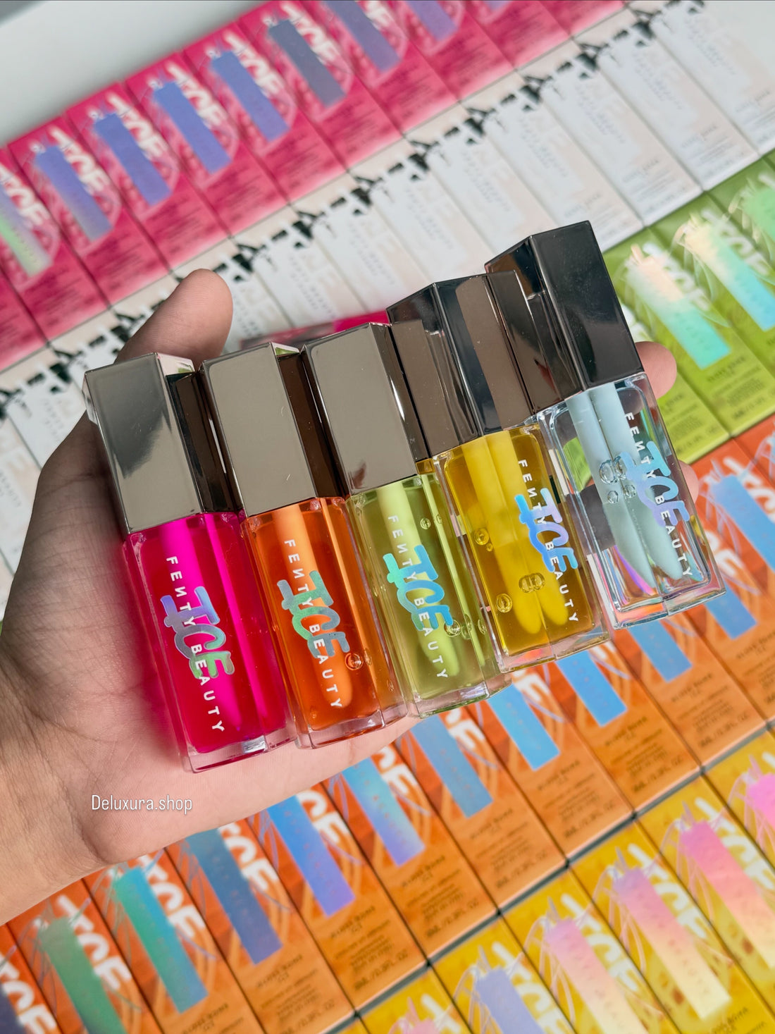FENTY BEAUTY Gloss Bomb Ice Cooling Lip Luminizer