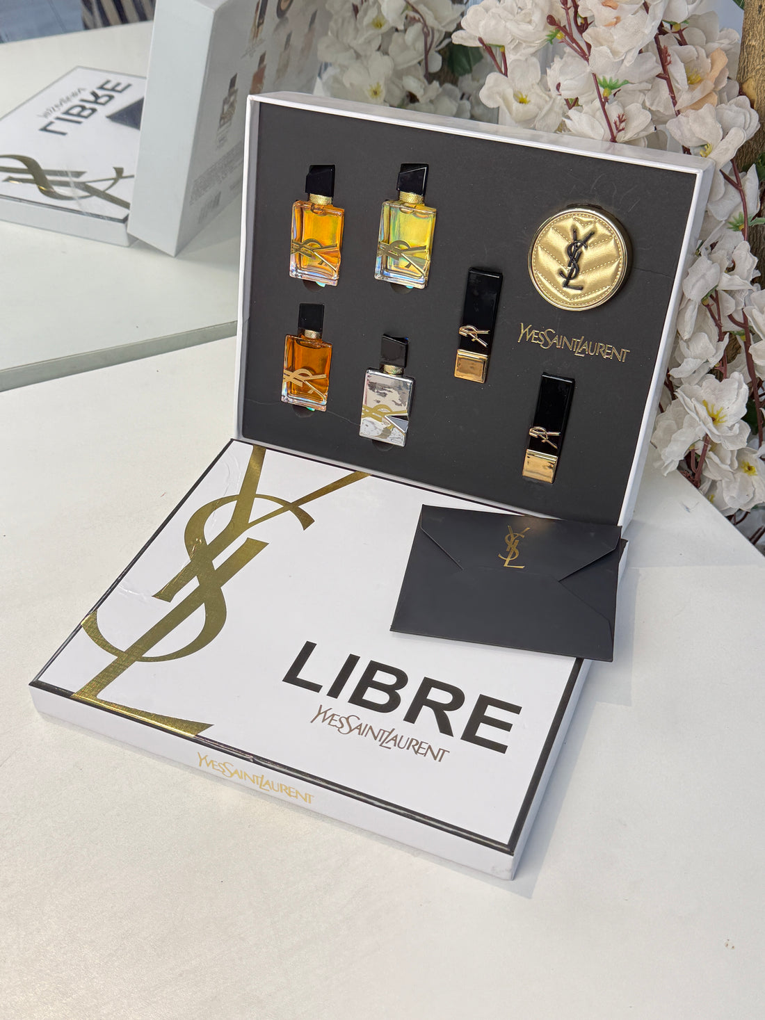 YSL Yves Saint Laurent mini fragrance and beauty gift set