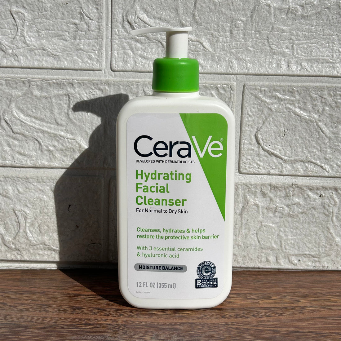 Cerave Hydrating Facial Cleanser 355ml (Big Size)