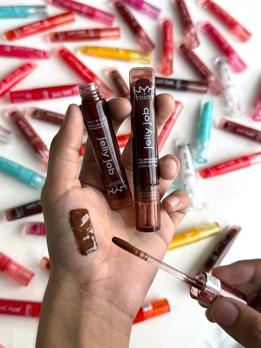 NYX  Jelly Job full bodied shine lipgloss