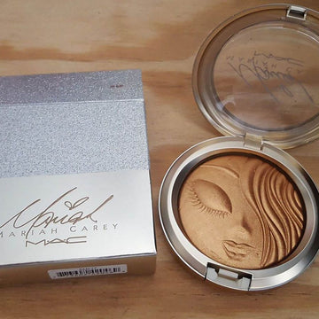 M.A.C  Mariah Carey Highlighter