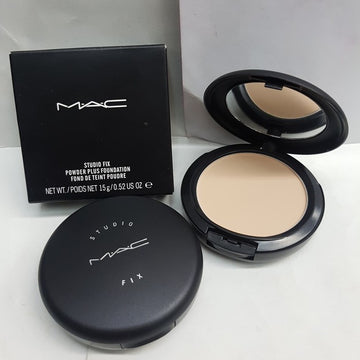 MAC STUDIO FIX POWDER PLUS FOUNDATION